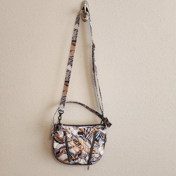 Lug Swivel Convertible Crossbody Bag Lily Grey Print - Picture 14 of 15